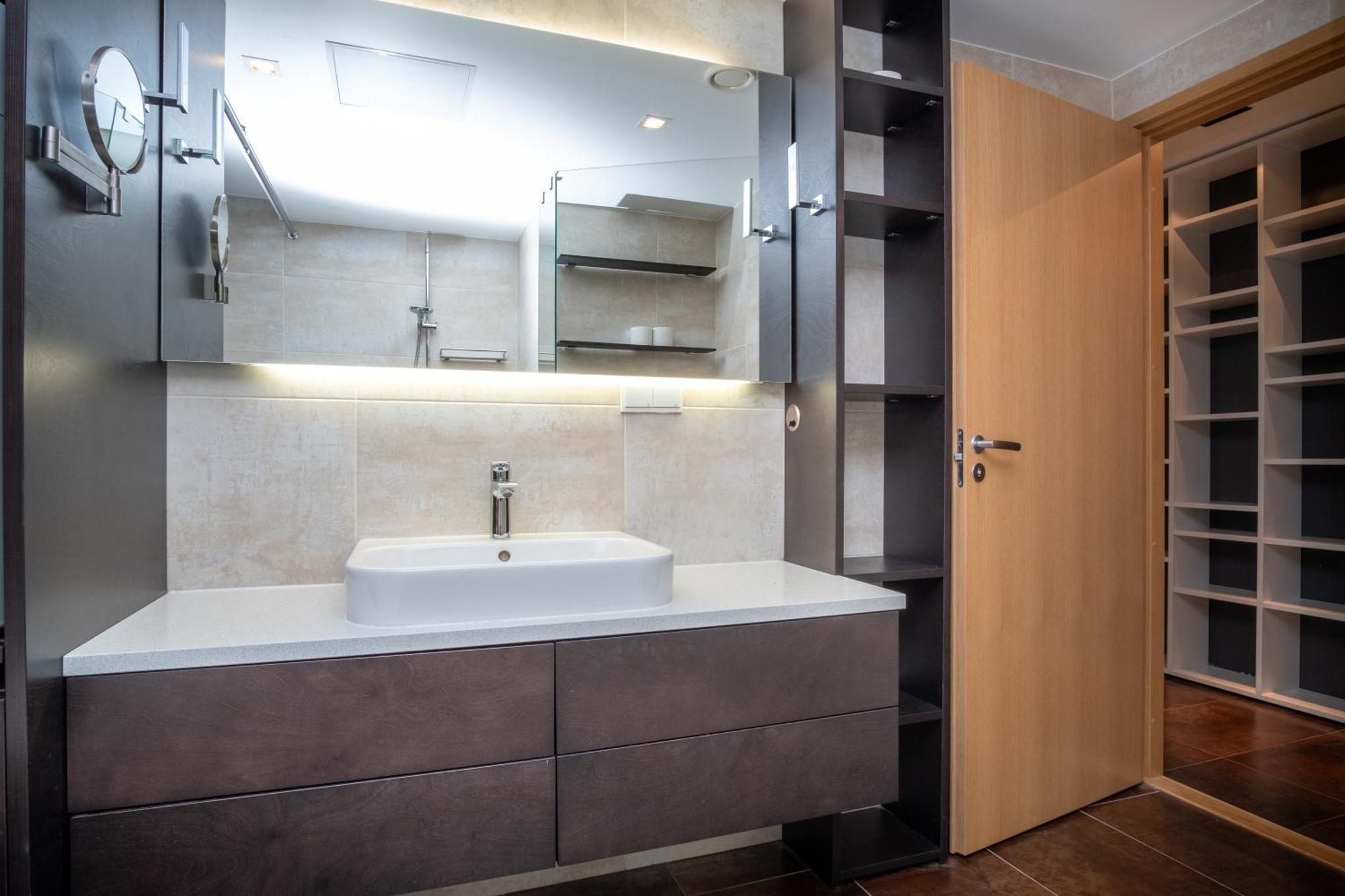 Dream Stay - Stylish Apartment Near Old Town With Free Parking タリン エクステリア 写真