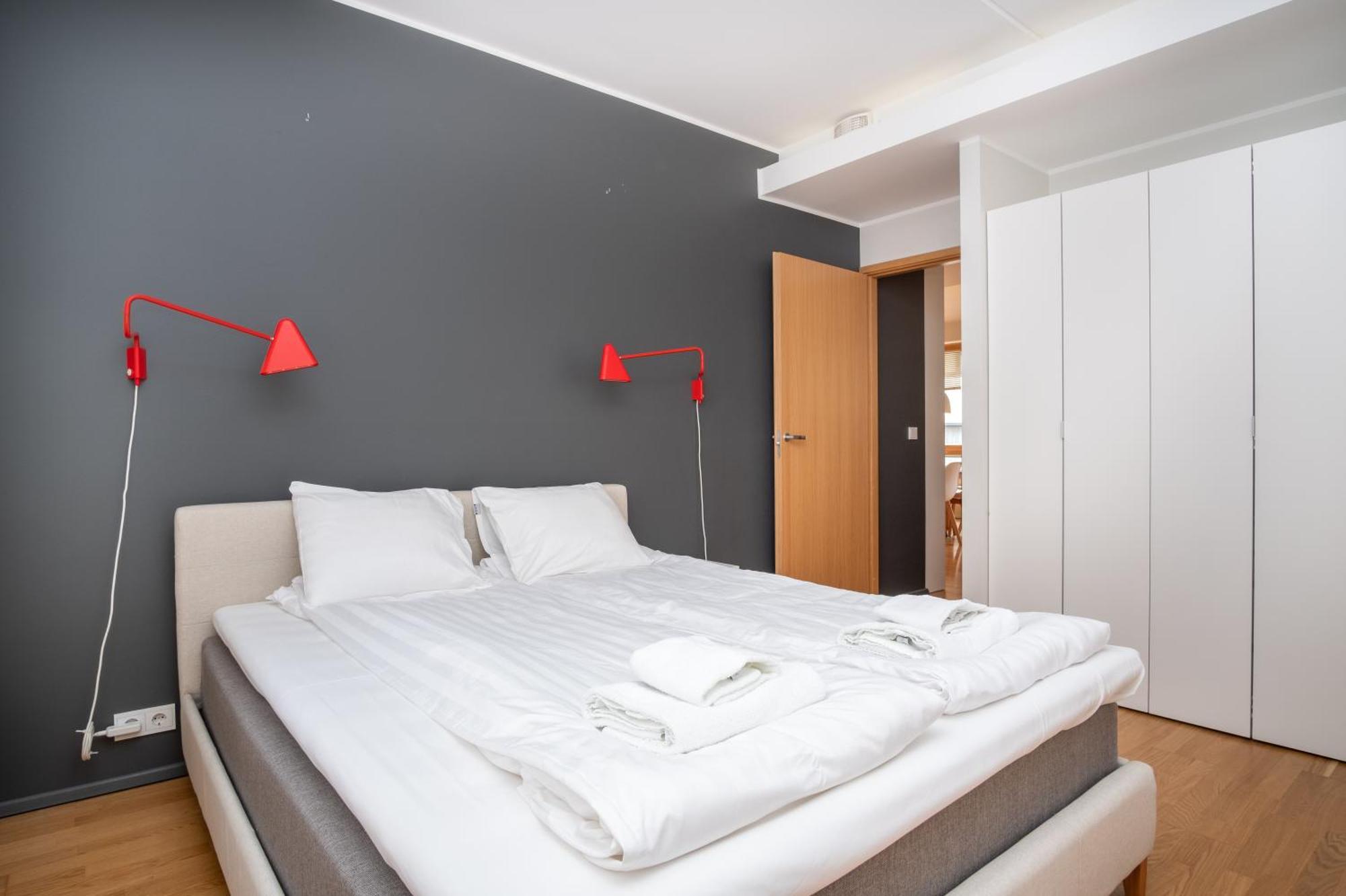 Dream Stay - Stylish Apartment Near Old Town With Free Parking タリン エクステリア 写真